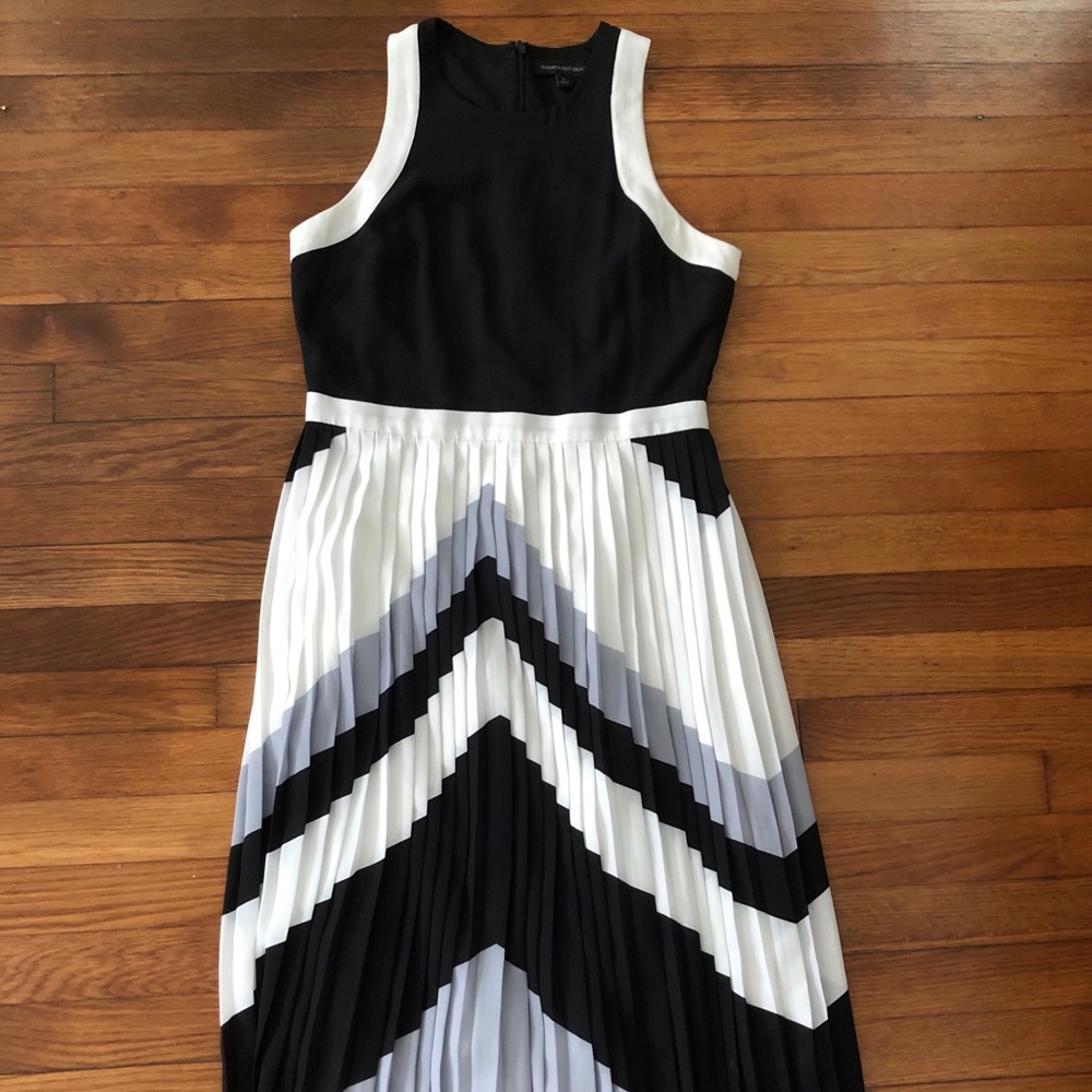 Banana Republic Chevron Pleated Dress